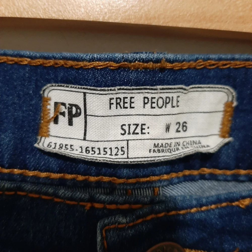 Free People Blue Flared Leg Jeans Size 26